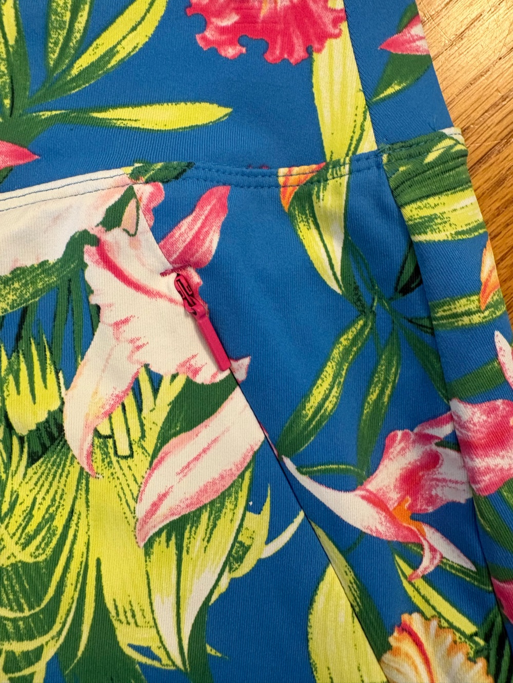 Tommy Bahama IslandZone Tropical Floral Golf Tennis Skort Set, size Large - Picture 13 of 16